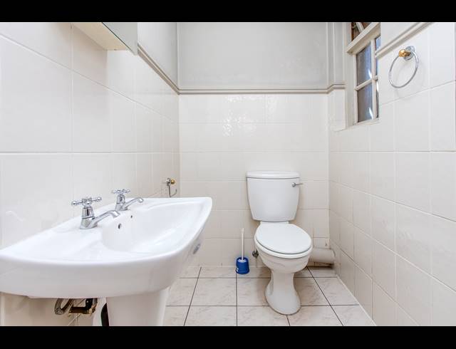 2 BEDROOM APARTMENT TO LET IN HYDE PARK